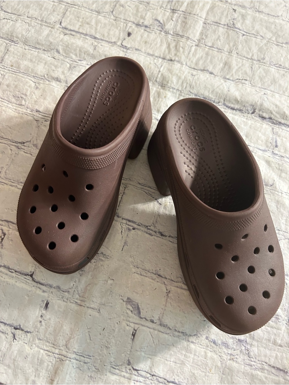 CROCS ICONIC COMFORT SIREN PLATFORM CLOGS AMIS BLOCK HEEL CHOCOLATE BROWN M4 W6 - Picture 11 of 12